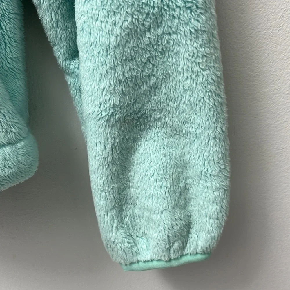 The North Face Fleece Jacket - Picture 9 of 10